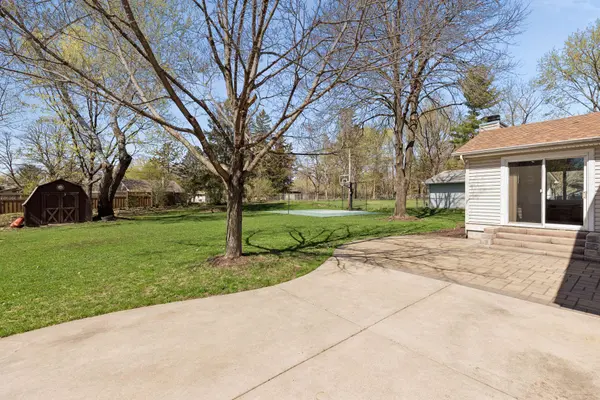 11032 Little AVE S, Bloomington, MN 55437