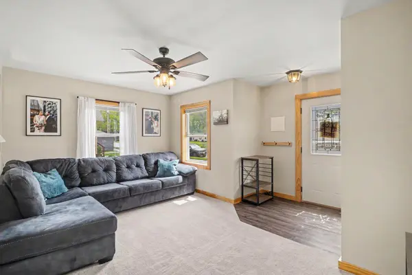 305 Oak AVE SE, Montgomery, MN 56069