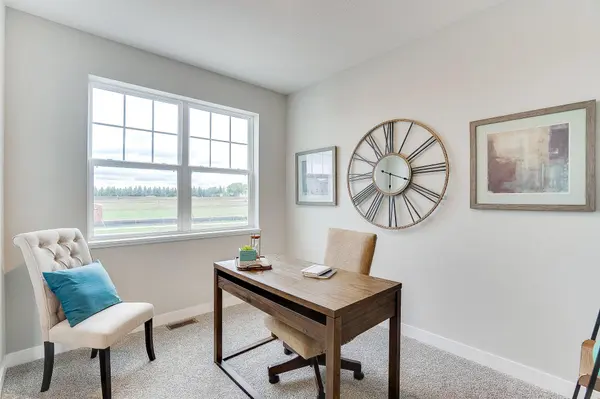 152 Snowdrop TRL, Waconia, MN 55387