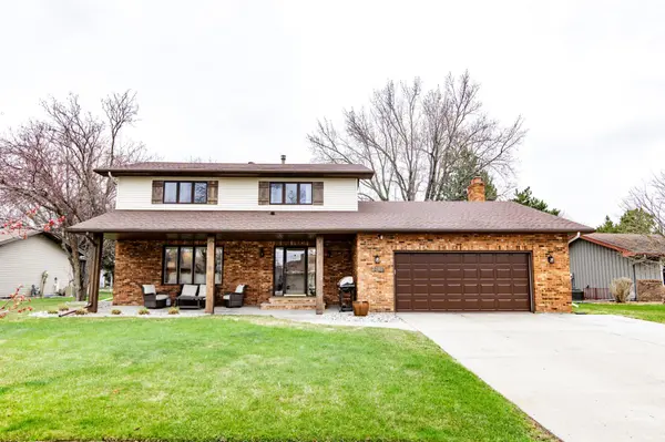 3701 Fairway RD N, Fargo, ND 58102
