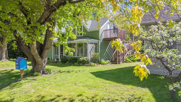 1122 1st ST, Hudson, WI 54016