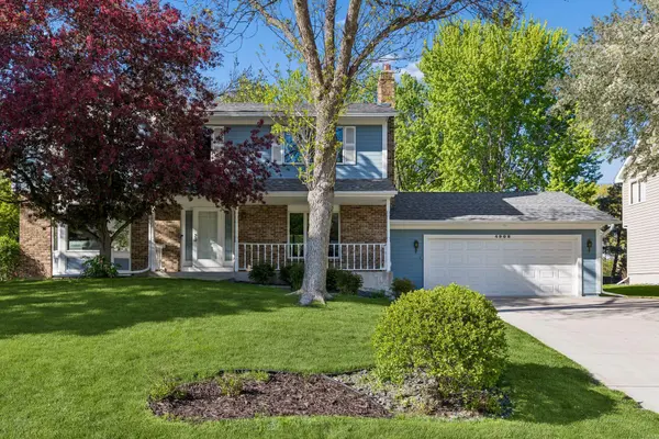 4908 W 93rd ST, Bloomington, MN 55437