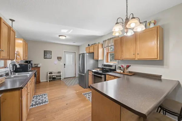 314 Central DR W, Braham, MN 55006