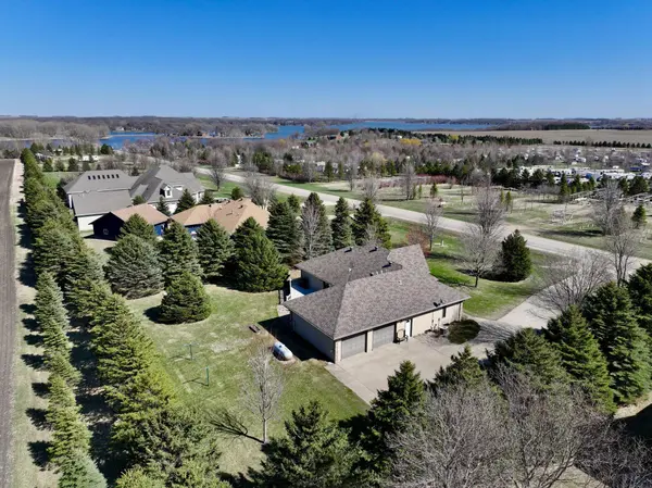58 Valhalla RD, Slayton, MN 56172