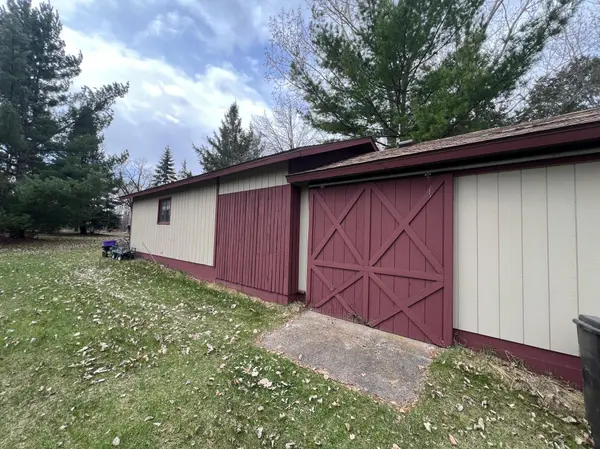 16580 180th ST, Verndale, MN 56481