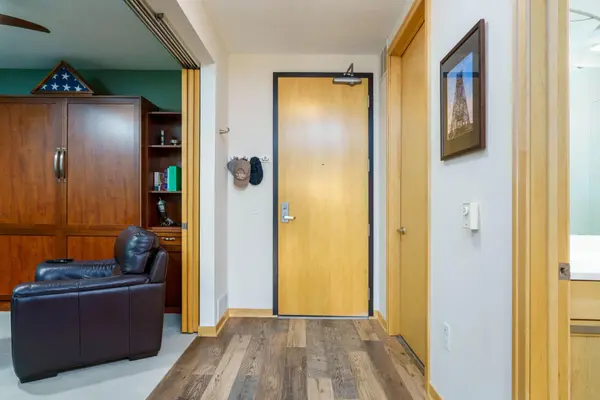 240 Spring ST #325, Saint Paul, MN 55102