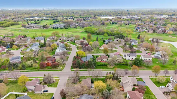 3800 Dunbar CT, Brooklyn Park, MN 55443
