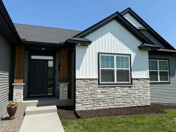 3309 171st AVE NE, Ham Lake, MN 55304