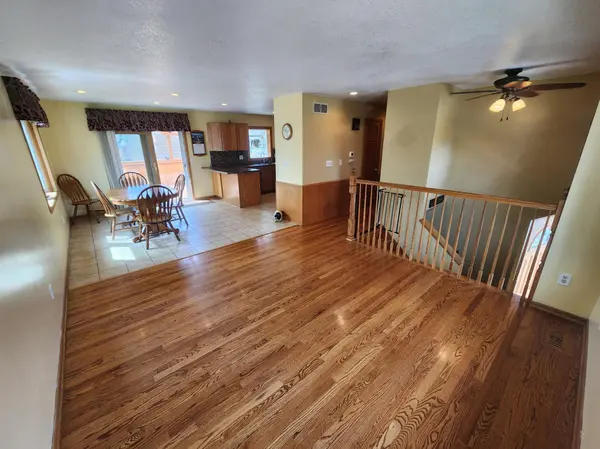 2008 46th ST NW, Rochester, MN 55901