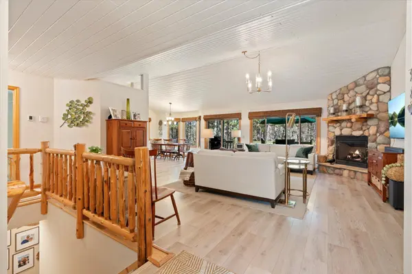 7772 Chickasaw CIR, Pequot Lakes, MN 56472