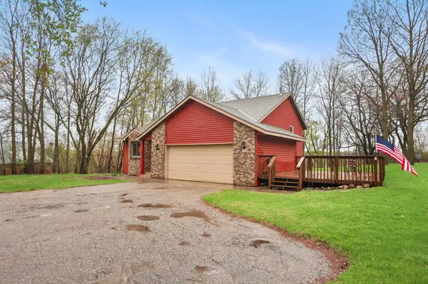 4 Michaels CT, Sartell, MN 56377