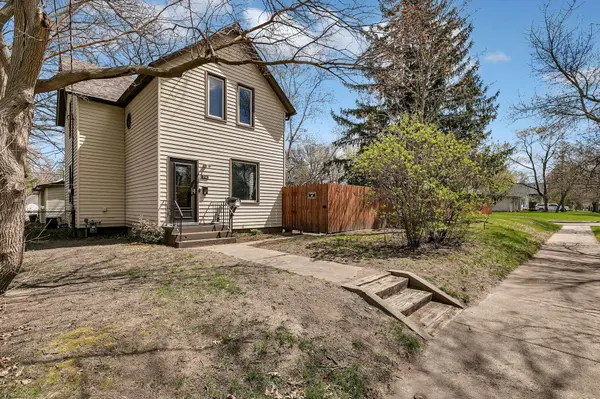 718 5th AVE SE, Saint Cloud, MN 56304