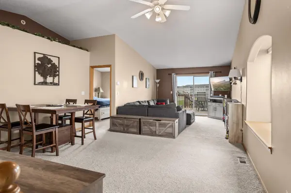 3421 Eagle Run DR, West Fargo, ND 58078