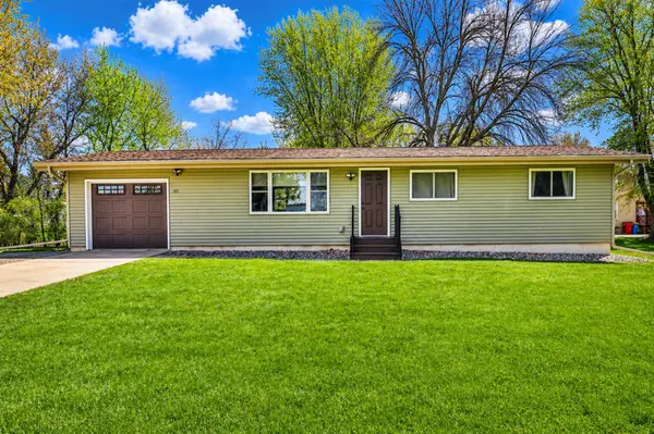 301 5th AVE NE, Blooming Prairie, MN 55917