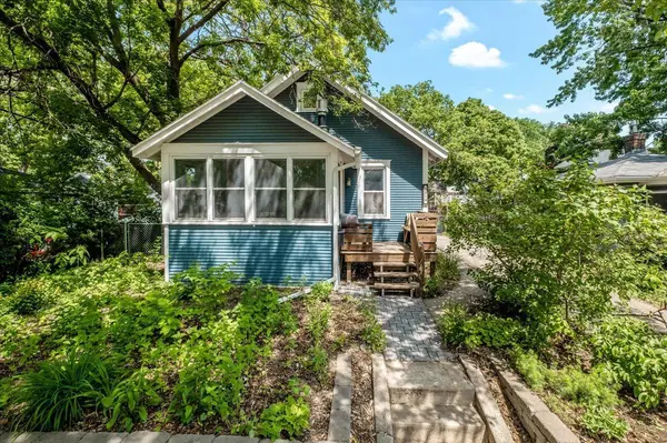3214 E 53rd ST, Minneapolis, MN 55417