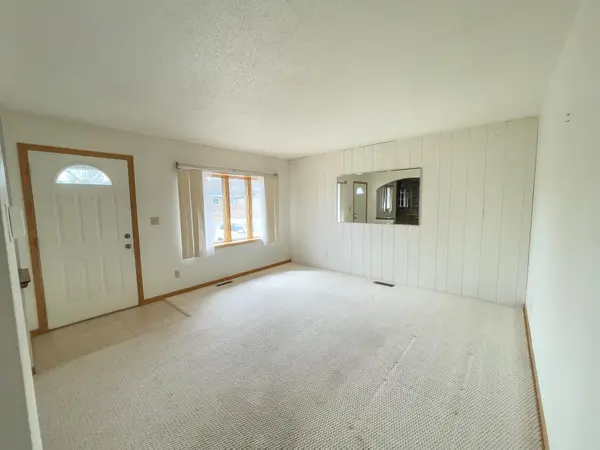 16 Law DR, Silver Bay, MN 55614