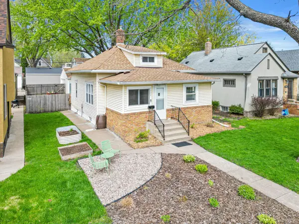 3908 44th AVE S, Minneapolis, MN 55406