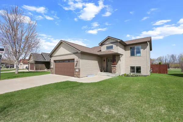508 22nd AVE N, Sartell, MN 56377