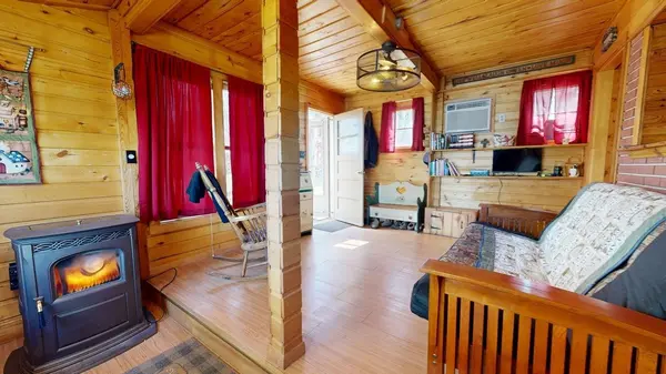 21477 Fairview TRL, Nevis, MN 56467