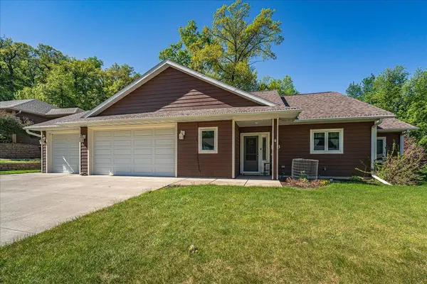1753 Neal ST, Red Wing, MN 55066