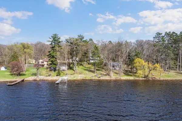 15143 Rice Lake Lane, Brainerd, MN 56401