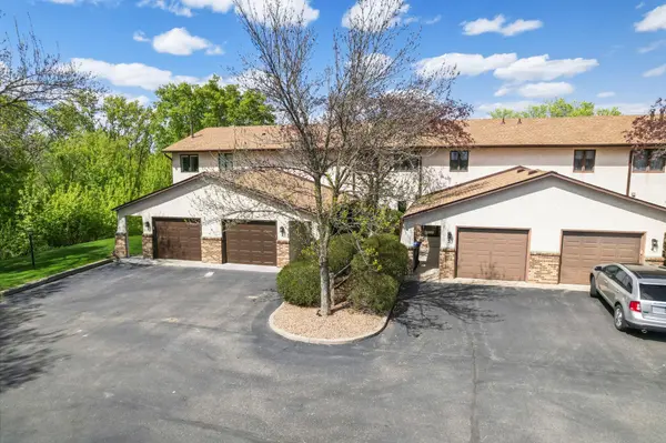 149 Riverview DR #2, Monticello, MN 55362