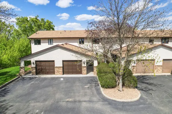 149 Riverview DR #2, Monticello, MN 55362