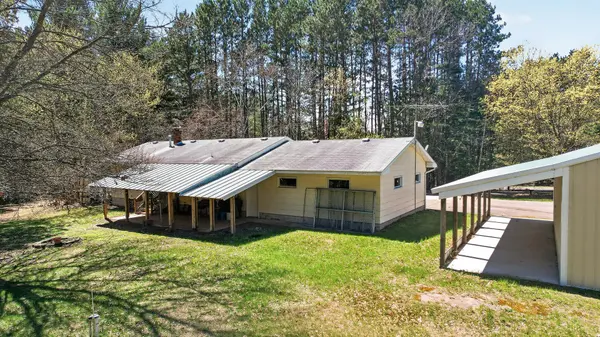 31931 Lily ST NW, Cambridge, MN 55008