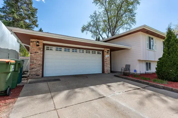2380 103rd LN NW, Coon Rapids, MN 55433