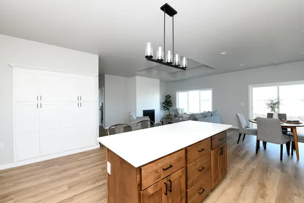 6808 Deer Creek LOOP, Horace, ND 58047