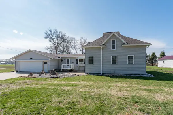 301 South ST W, Amboy, MN 56010