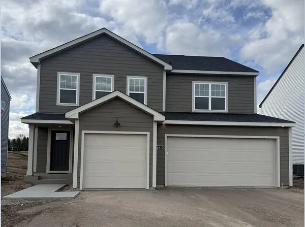 11610 16th CIR NE, Saint Michael, MN 55376
