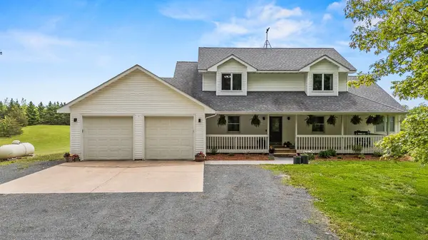 2095 80th ST, Somerset, WI 54025