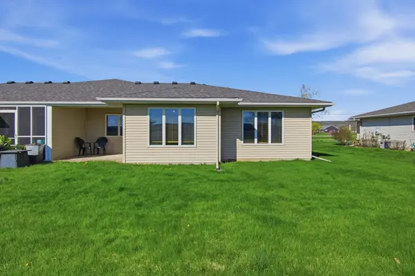 1709 Hiawatha DR E, Wabasha, MN 55981