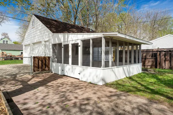 801 11th AVE SE, Austin, MN 55912