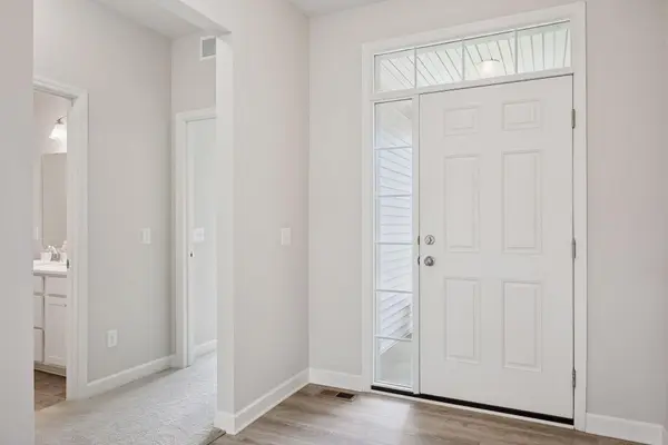 1285 Pinehill BLVD, Waconia, MN 55387