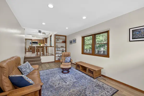 537 17th ST NW, Rochester, MN 55901