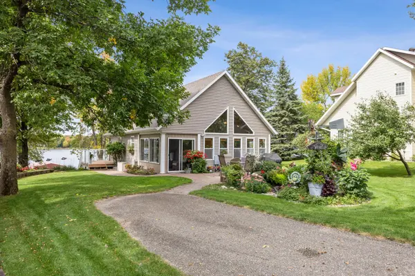 10320 Sherbrooke Beach LN, Pelican Rapids, MN 56572
