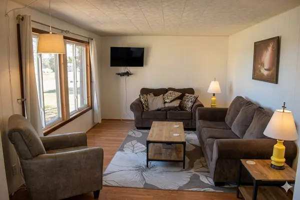 690 Shore Haven Lane #Cabin 2, Hackensack, MN 56452