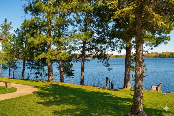 686 Shore Haven Lane NW #Cabin 3, Hackensack, MN 56452