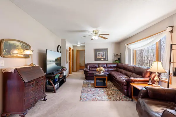 13196 Meredith DR, Baxter, MN 56425