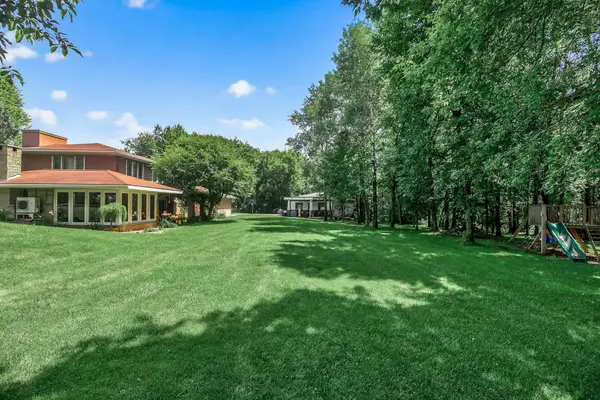 N8811 1047th ST, River Falls, WI 54022