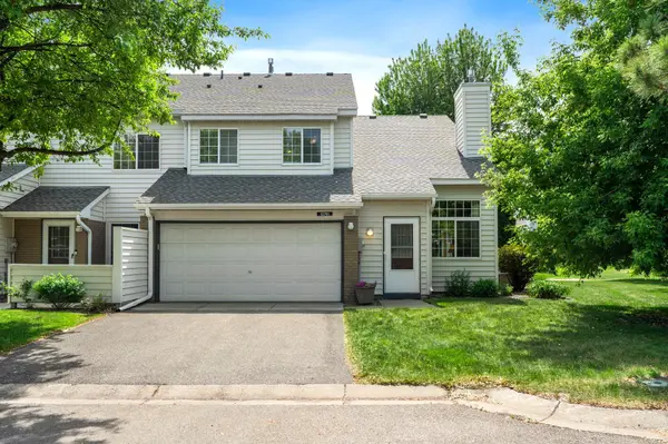 12761 Edgewater PATH, Apple Valley, MN 55124