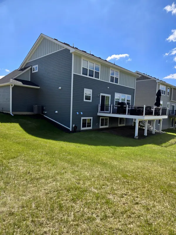 2957 Ironwood BLVD, Chaska, MN 55318