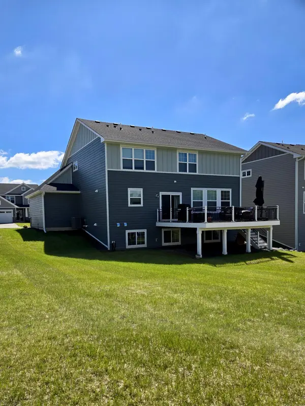 2957 Ironwood BLVD, Chaska, MN 55318