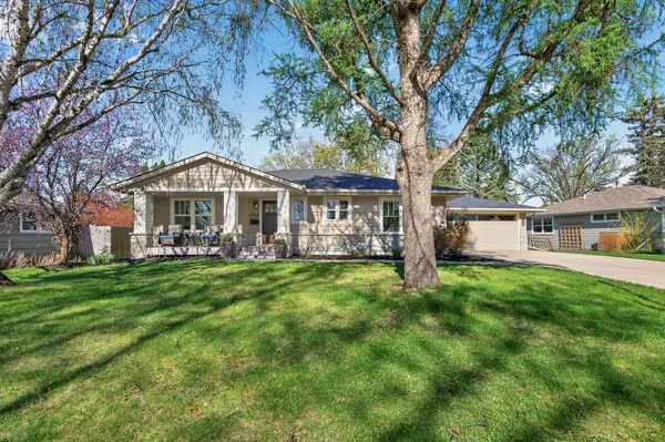 6008 Virginia AVE S, Edina, MN 55424