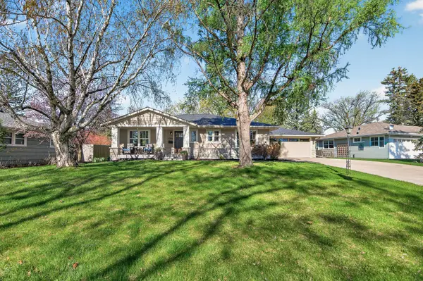 6008 Virginia AVE S, Edina, MN 55424