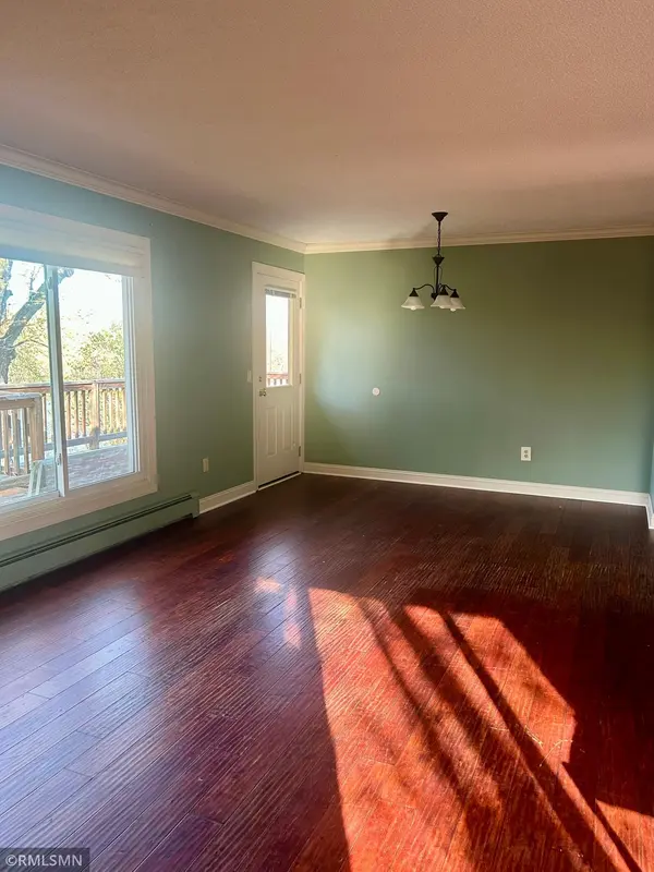 607 E River ST, Monticello, MN 55362