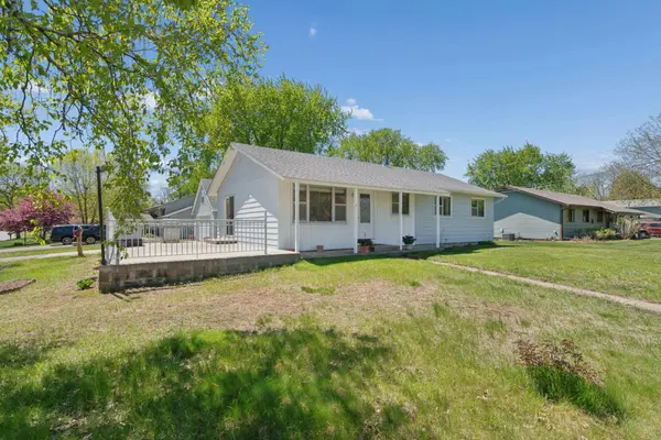 2109 Yellowstone TRL, Brooklyn Park, MN 55444