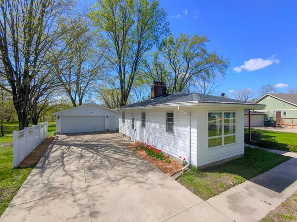 2501 Pearl CT SE, Rochester, MN 55904